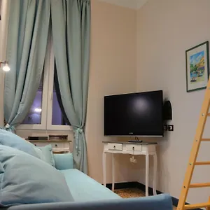 appartamento-san-genesio-4-affitti-brevi-italia.hotelitalianriviera.com/