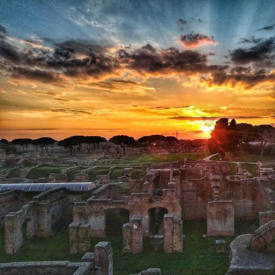 Victoriaedomus Villa Ostia Antica 0*,  Italy